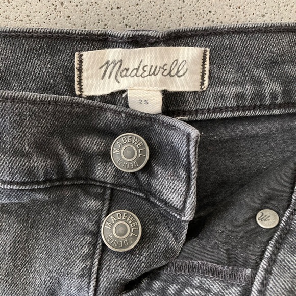 Madewell high-waisted frayed-hem jean shorts -will drop for closer clear out! - Picture 5 of 12